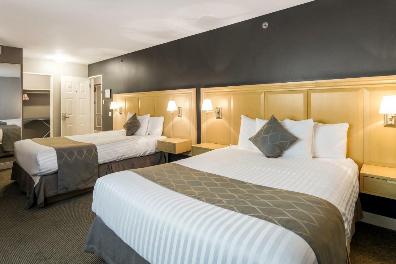 Red Lion Inn & Suites Abbotsford Luaran gambar